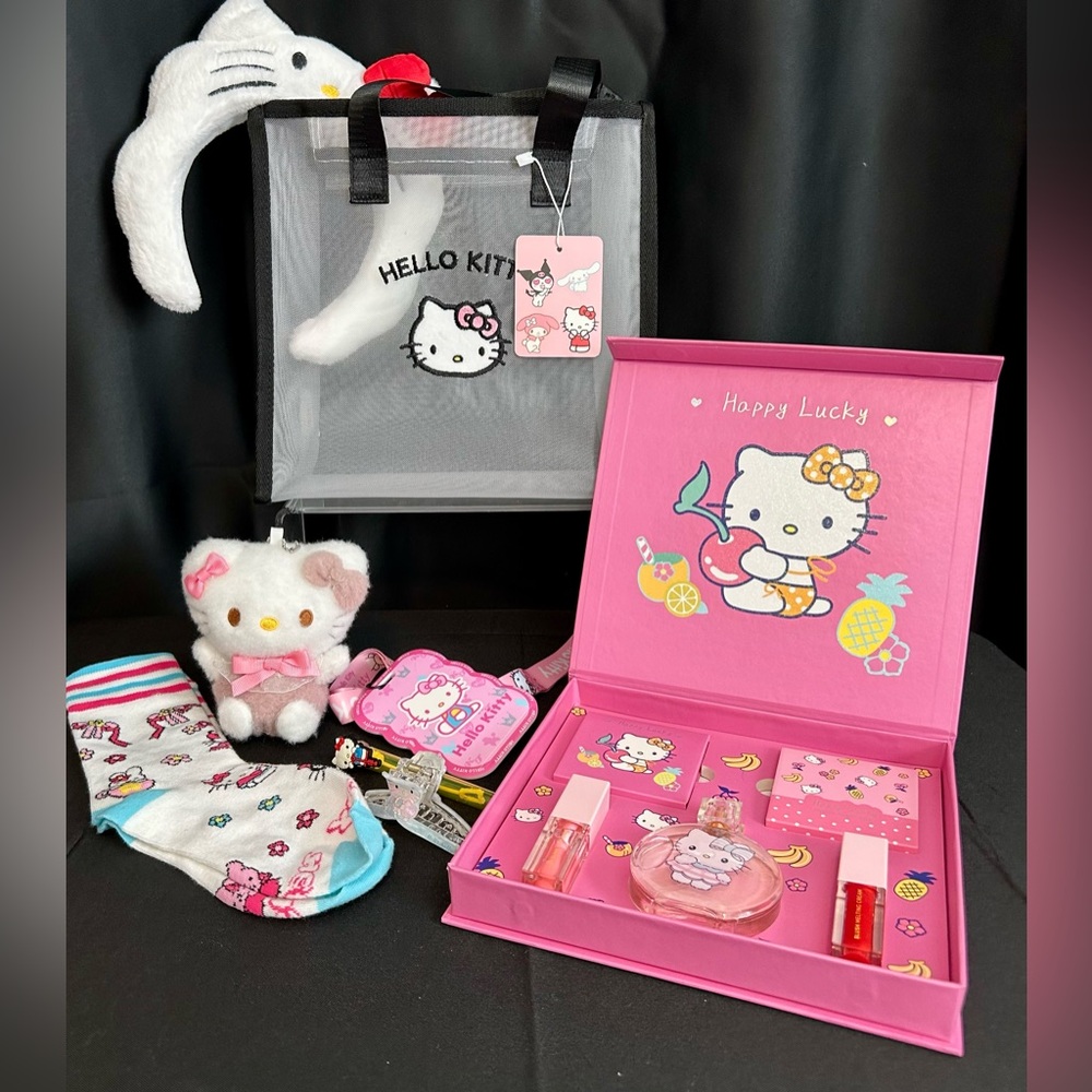 Hello Kitty Pink and White Gift Set